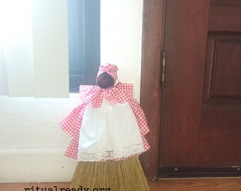 12" Cinnamon Broom (La Madama/Hoodoo Woman Handheld Whisk Cinnamon Broom)