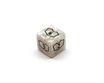Loyalty Dice compatible with Magic The Gathering