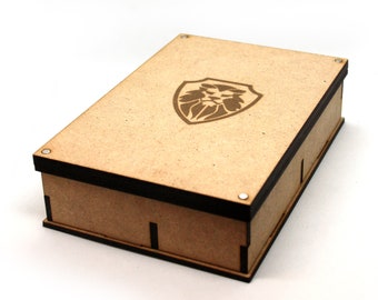 Box with control tray compatible with HeroQuest