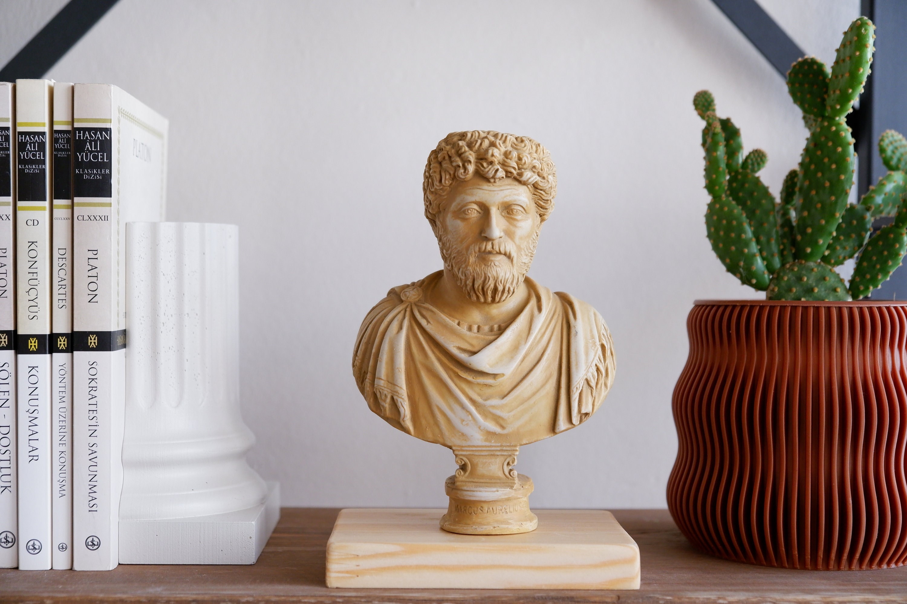 MARCUS AURELIUS STATUE, Philosopher Roman Emperor , Handmade Marble Powder