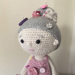 Instructions crochet organizer doll "Grandma Maria", organizer for handicraft materials and sewing accessories pincushion grandma doll crochet grandma