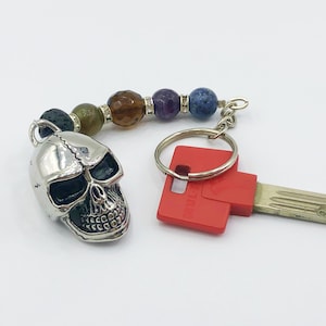 Schädel Schlüsselanhänger, Edelstein Schlüsselanhänger, 3D Schädel Anhänger, Schädel Charm Anhänger, Lapis Lazuli Geschenk, Schädel Schlüsselanhänger, Reißverschluss Charms, Taschenanhänger