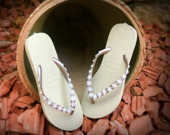 havaianas wedding pins