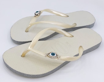 Sandales mauvais œil, tongs en cristal, chaussures Swarovski, tongs conçues, sandales personnalisées, sandales personnalisées, tongs décorées