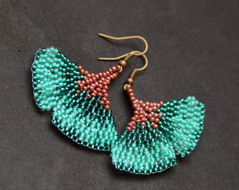 Beaded Ginkgo Leaf Earrings: Seed Bead Jewelry