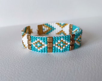 Beaded bracelet, seed bead bracelet, Turquoise, White, Gold bracelet, gift for her