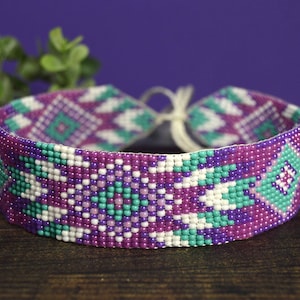 Collier ras de cou en perles : design bohème fait main en perles tchèques