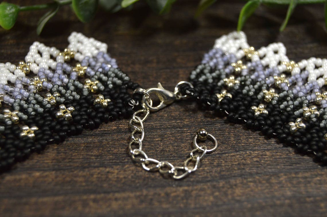 Monochrome Beaded Necklace, Seed Bead Collar Necklace - Etsy