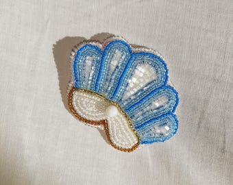 Hand embroidered shell hair clip, hair clips, barrette, glow in the dark embroidery, sea hair accessories, gift for her, birthday gift
