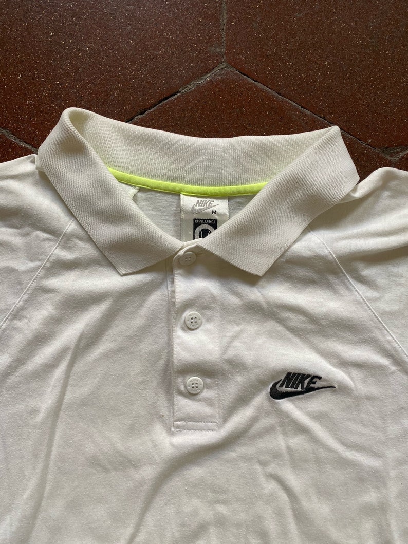 اتصال مصيري polo nike agassi 