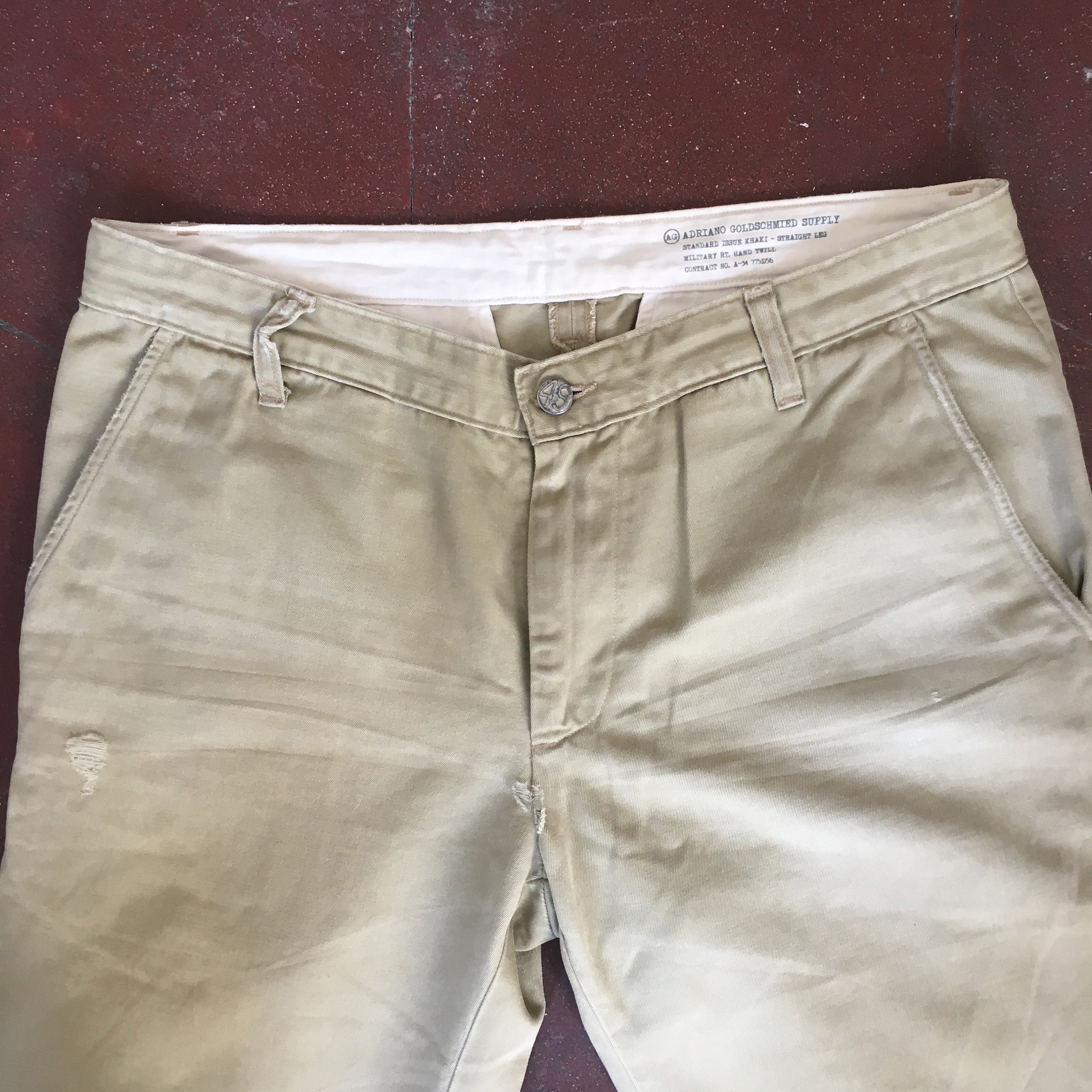 AG Adriano Goldschmied Vintage Chino 