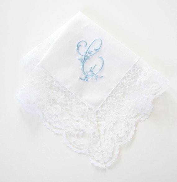 VINEYARD FONT Embroidered Monogram on the Cotton Bridal Lace Handkerchief, Personalized Handkerchief, Wedding Hankie, Single Letter Monogram