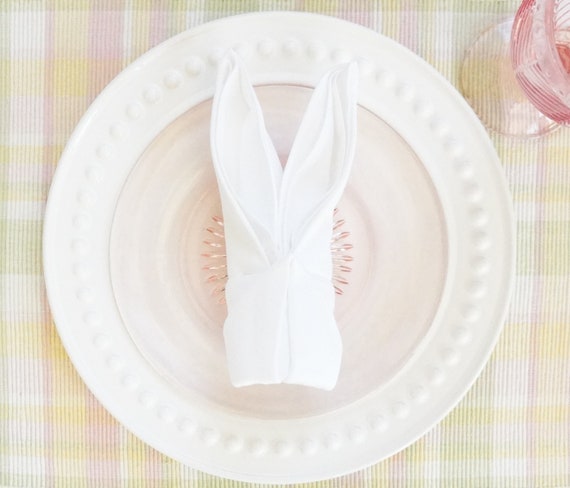 EASTER RABBIT Napkin Fold Instructions, Spring decor, Easter napkins, Special napkin fold, Table decor