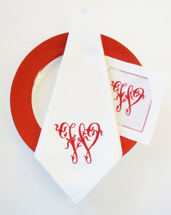 VENETIAN FONT Monogrammed Embroidered Custom Napkins, Towels and Linens, Wedding Napkins
