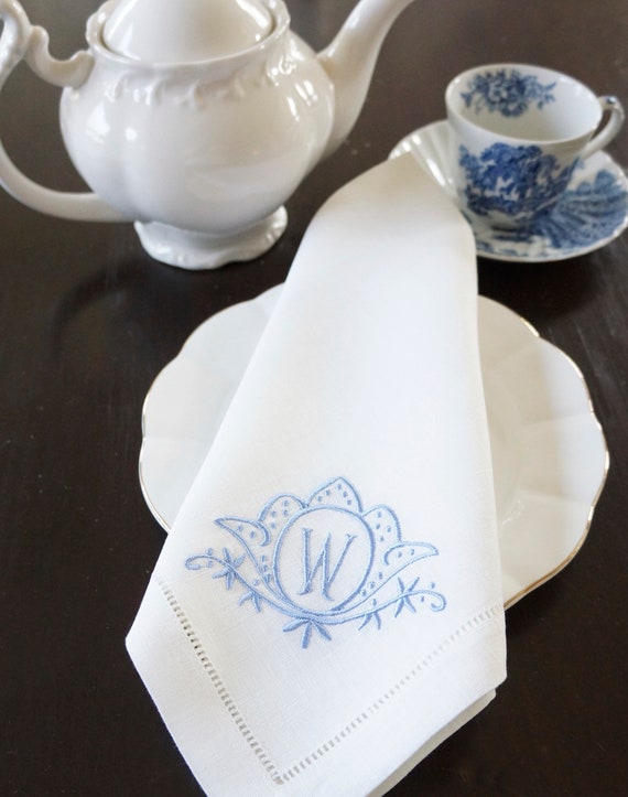 TULIP MONOGRAM FRAME, Wedding Napkins, Wedding Logo, Table Linens & Towels, Home Furnishings, Couples Monogram, Featured with Fishtail font