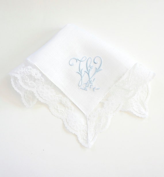 VINEYARD FONT Embroidered Monogram on the Cotton Bridal Lace Handkerchief, Personalized Handkerchief, Wedding Hankie, Single Letter Monogram