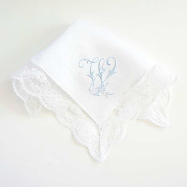 VINEYARD FONT Embroidered Monogram on the Cotton Bridal Lace Handkerchief, Personalized Handkerchief, Wedding Hankie, Single Letter Monogram