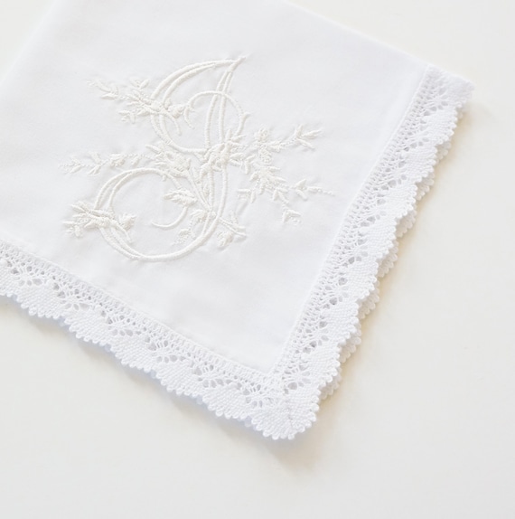 VINTAGE font Embroidered Monogrammed Handkerchief, Personalized Custom Handkerchief, hanky, Single Letter Monogram