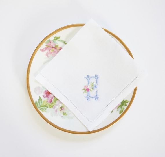 ROSE design and font Embroidered Monogrammed Handkerchief, Wedding Hankie, Bridesmaids gifts, Single Letter Monogram