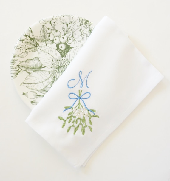 MISTLETOE DESIGN with Monogram Font Embroidered Dinner Napkins and Guest Bath Hand Towels, Home Furnishings, Personalized cloth napkins