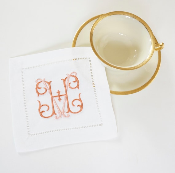 MONOGRAMMED COCKTAIL NAPKINS, Estate Font Style, 6 X 6 inch, Hostess Gift, Home Furnishings. Personalized Embroidered Linen Hemstitched