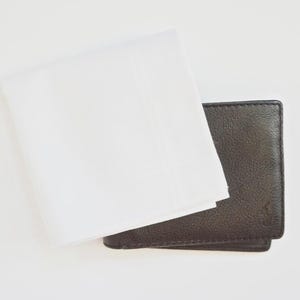 MENS EMBROIDERED MONOGRAMMED linen pocket square with navy trim