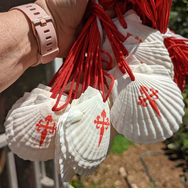 Small Camino Scallop Shells with Red Cross / Camino de Santiago / Backpack / Pilgrim / Necklace /The Way of St James / Concha / Vieira