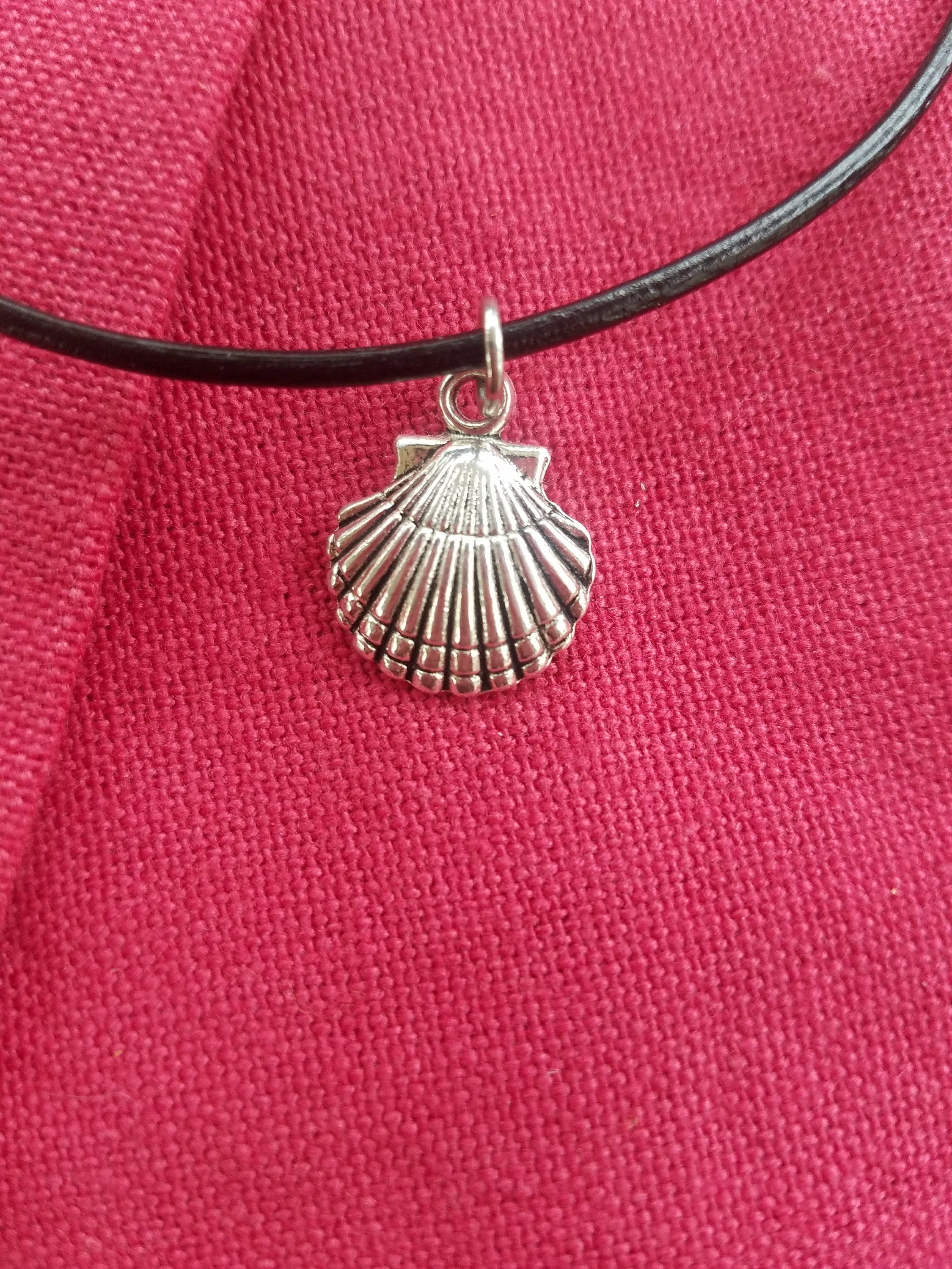 Camino shell necklace clearance