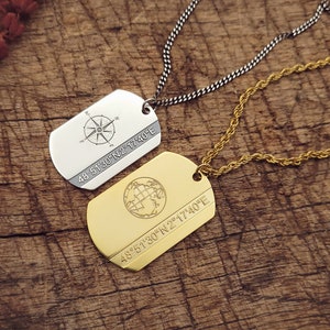 Dog Tag Coordinate Kompass Halskette, personalisierte Weltkarte Coordinate Anhänger, Benutzerdefinierte Gps Bar Halskette, Umzug Geschenke für Ihn Sie