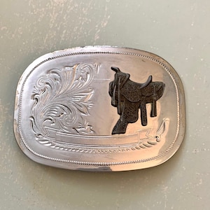 Vintage Belt Buckle Bronco Saddle Chrome Real Eye Catcher