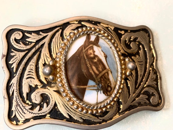 Vintage Belt Buckle Horse Head Enamel Beaded Rims… - image 3