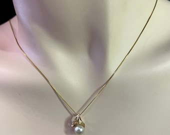 THE PEARL NECKLACE❤︎洋書 Vintage Na Hoku 14k Pearl Pendant on 14k 26” .6mm Box Chain