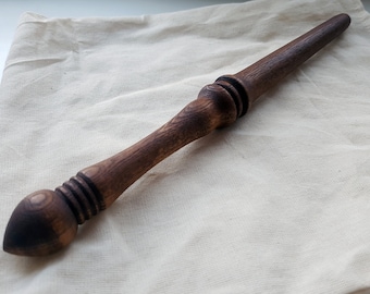 Handgedrehter Nostepinne Holz-Garnwickler, Strickwerkzeug aus Eschenholz