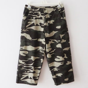 Camouflage Pants Men Camo Knickers Military Style Pants Camouflage Capri Redneck Pants Country Style Party Camping Festival Pant Cargo Large