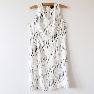 Vintage 90s White Summer Dress Women Sleeve less Dress White Dotted Viscose Shift Dress Gift for Her Size Medium Dress