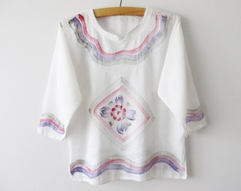 Blanco Batista Top Ligero Mujer Blusa de Verano Túnica Bordada Delgada Días de Verano Blusa de Maternidad Estilo Étnico Tamaño de Camisa Mediana