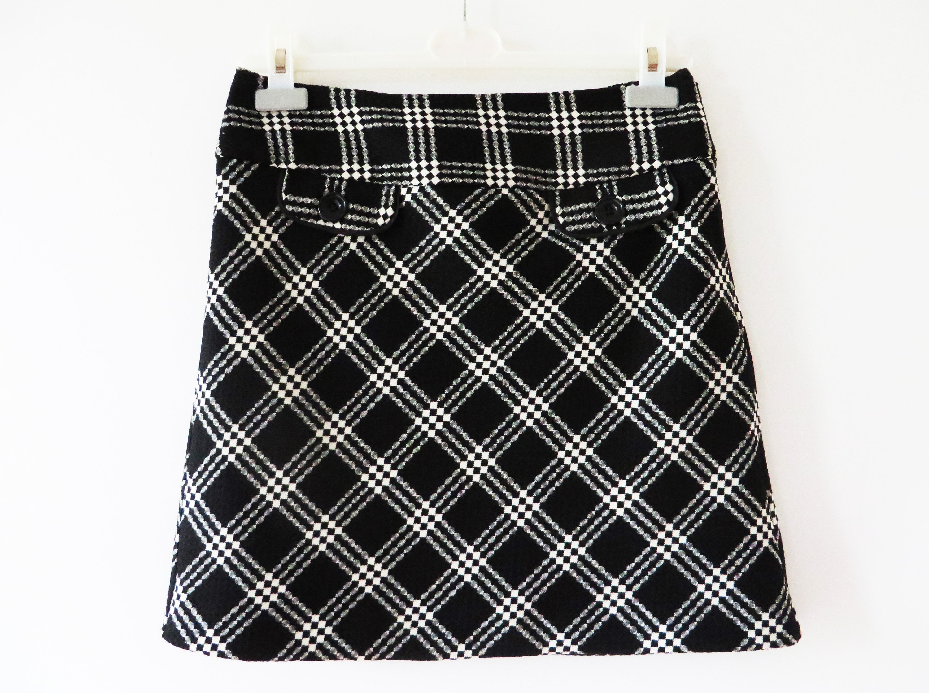 Black and white tartan tennis skirt online