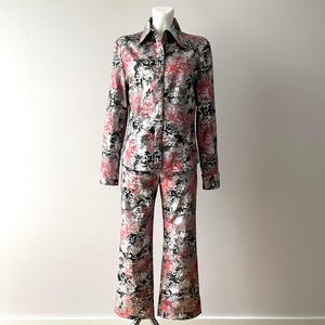 NOS Women&#39;s pants suit, abstract print silver pink patterned trousers and jacket set, office wear, gift idea for her, size medium