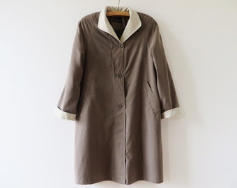 Vintage 90s Brown Swing Trench Coat: Preppy Overcoat with Shoulder Pads