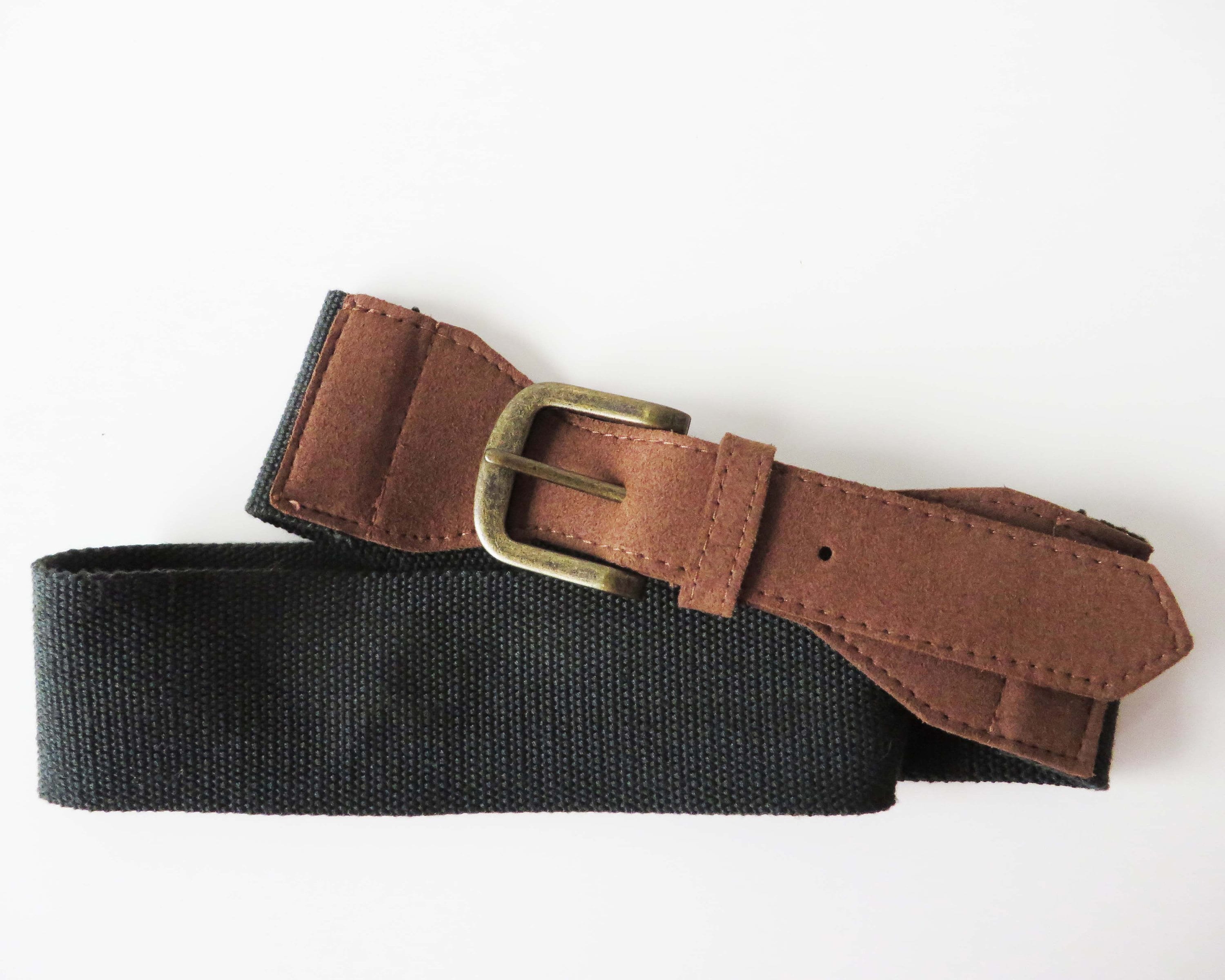 Vintage Southwestern Leather Woven Canvas Belt Brass Buckle Quiet Luxury Muted Rare COACH Pigskin Textured Skinny Leather Belt Solid Brass  main image 2