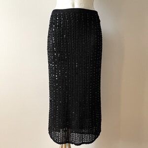 黒のレースのフィットスカート、かぎ針編みのレディースミディスカート、スパンコール刺繍の裏地付きスカート、光沢のあるパーティードレスのボトム、中〜大サイズのギフトアイデア