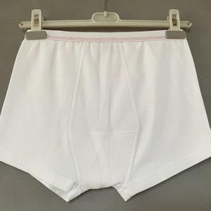 Ropa interior masculina vintage de algodón blanco: calzoncillos retro de cintura alta, talla pequeña.