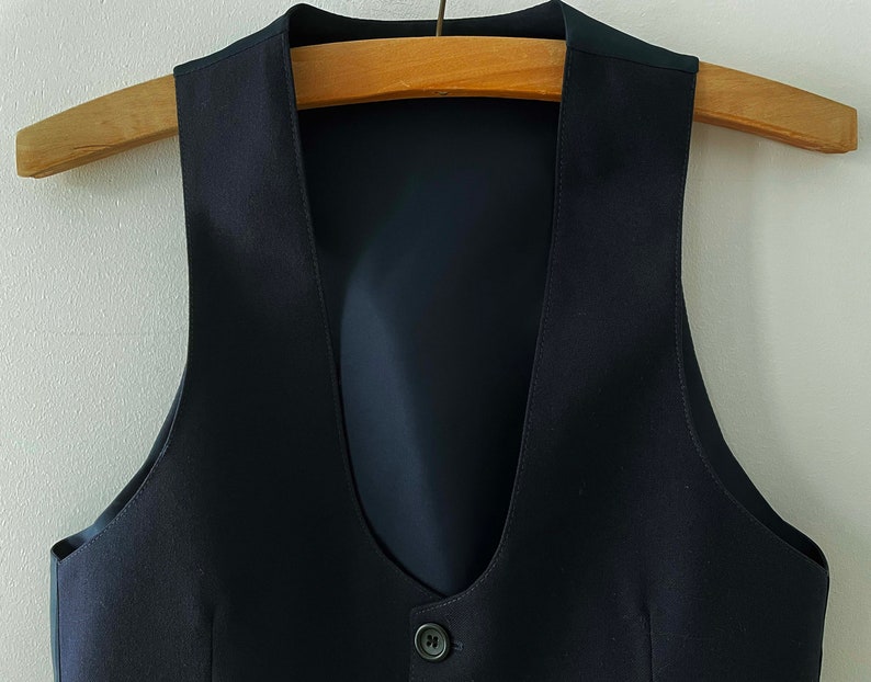Black Steampunk Vest Classic Men Waistcoat Black Formal Vest Gentlemen/'s Edwardian Wedding Grooms Vest Victorian Gift for Him Small