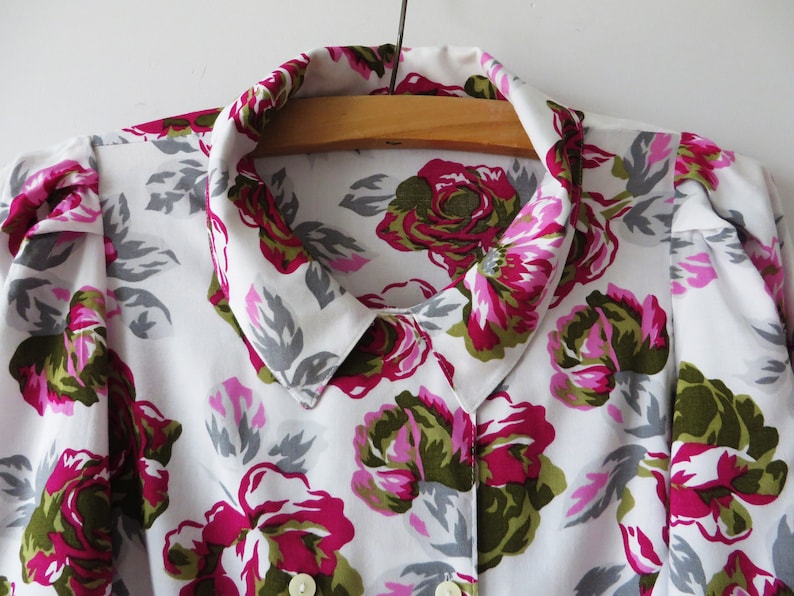 Vintage 80s Floral Viscose Blouse Women Summer Shirt Long Sleeve Blouse Double Breasted Hipster Festival Blouse Gift for Her Medium to Large