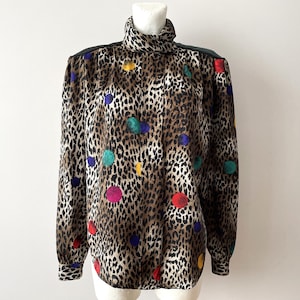 80s Leopard Print Blouse: Silky Polyester Long Sleeve Top (Size Medium)