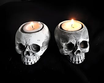 Little Skull Tealight Holder + 2 Tealight Candles