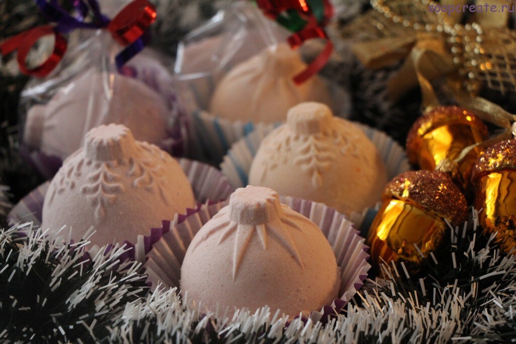 Hot cocoa bomb mold hot chocolate bomb mold Christmas sphere Etsy