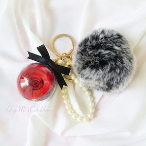 Flower bag charm | Rose bag charm | Pom pom bag charm fur | Purse charm | Flower keychain | Rose keychain | Pom pom keychain | wedding gift