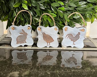 Rustic Animal Ornaments, (1) Tiny Bunny, Rooster, or Quail Sign, Parentheses Style, Farmhouse Ornaments, PNW Holiday, Sweet Baby Farmhouse