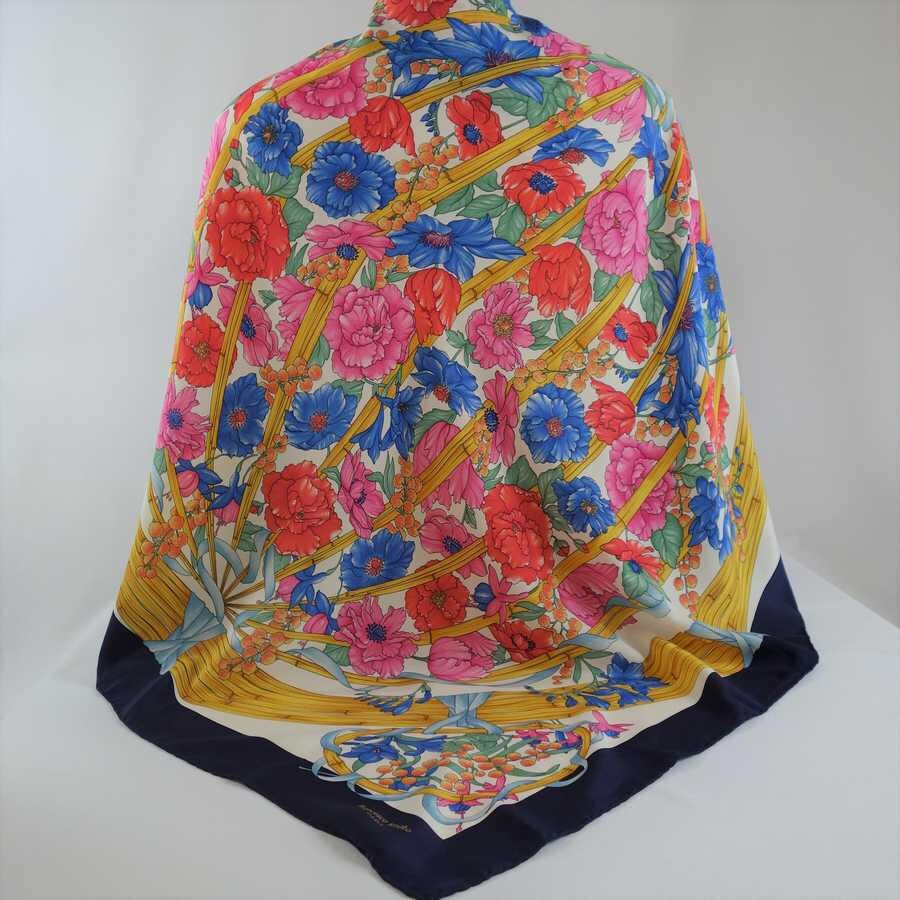 Foulard FRANCESCO SMALTO 100% Soie Vintage - 64x70 Cm - Rouge - Occasion